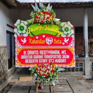 Jual Bunga Papan Happy Wedding Magelang